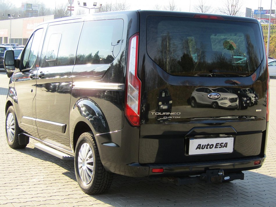 Ford Tourneo Custom 2.2TDCi Limited