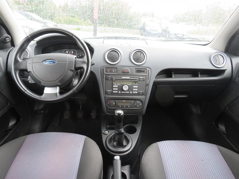 Ford Fusion 1.4 i 