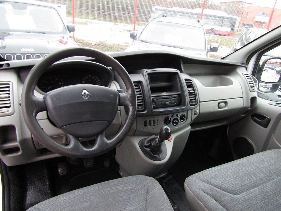 Renault Trafic 2.0dCi 