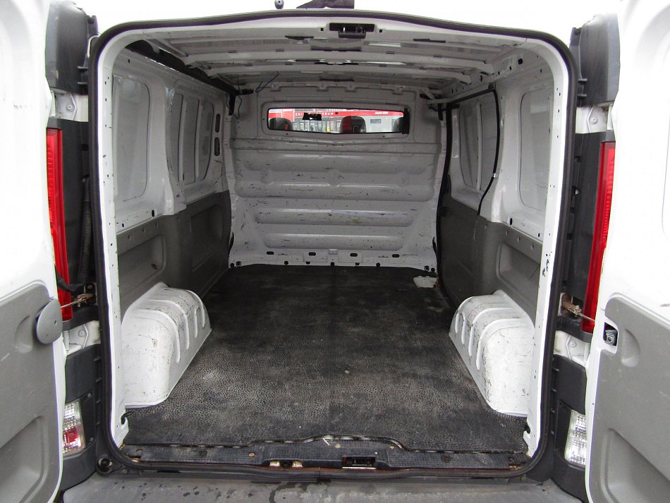 Renault Trafic 2.0dCi 