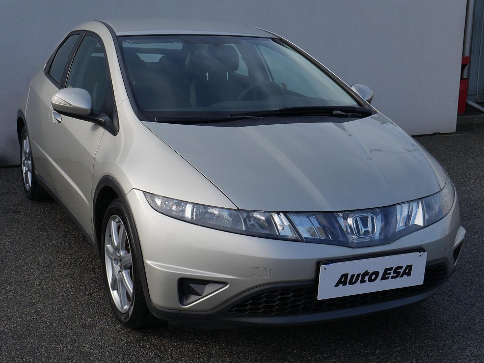 Honda Civic 1.3i 