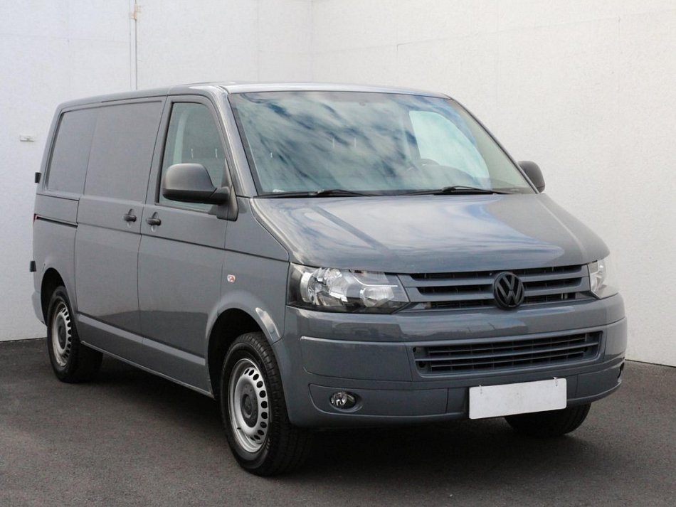 Volkswagen Transporter 2.0 TDi  DÍLNA