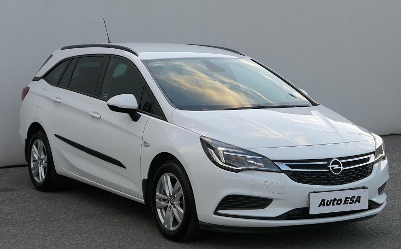 Opel Astra 1.4T 