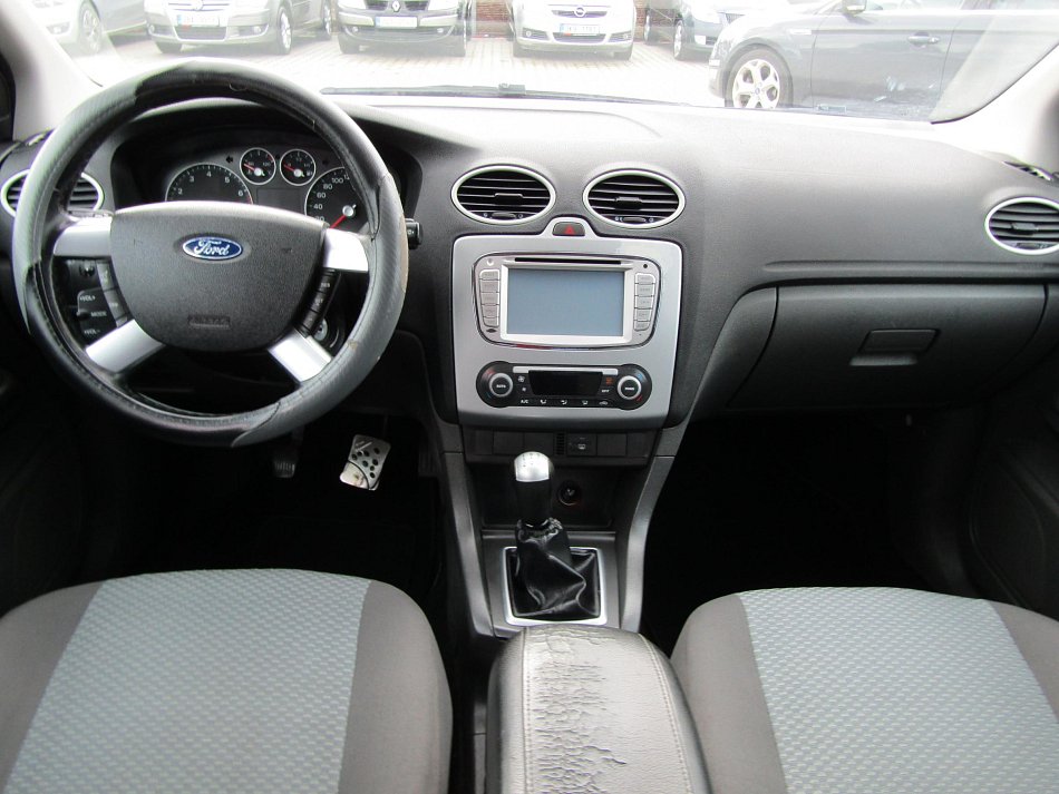 Ford Focus 1.6i 