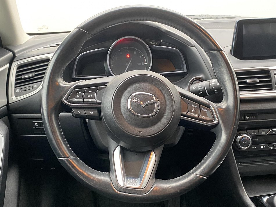 Mazda 3 2.0 i 