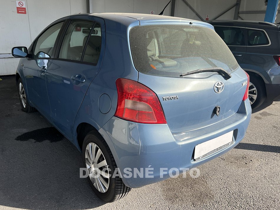 Toyota Yaris 1.0 i 