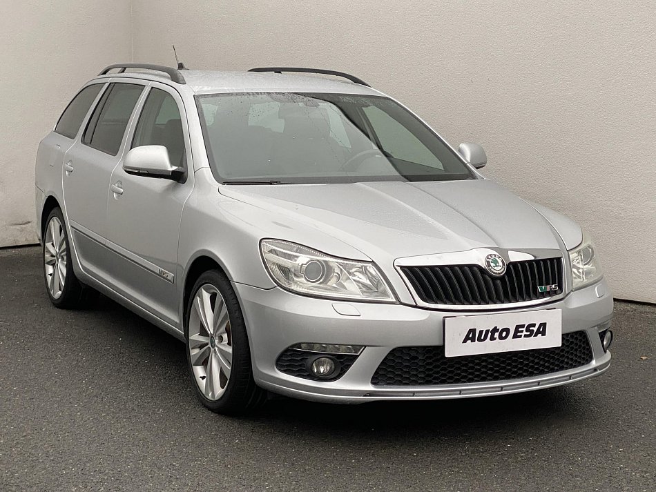 Škoda Octavia II 2.0 TDi RS