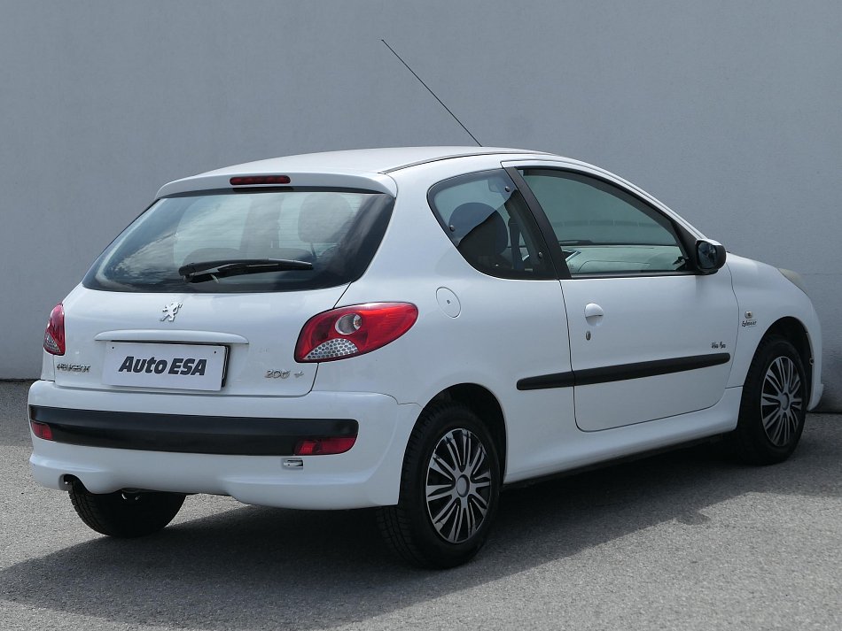 Peugeot 206 1.2i  +