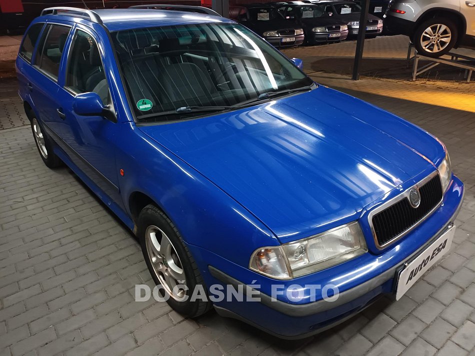 Škoda Octavia 1.6MPi SLX