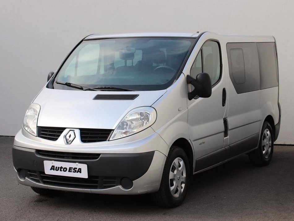 Renault Trafic 2.5dci 