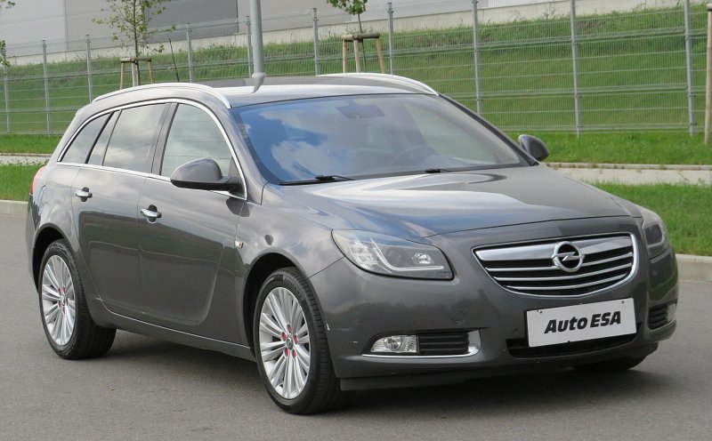 Opel Insignia 2.0CDTi 