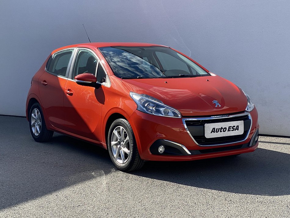 Peugeot 208 1.2PT 