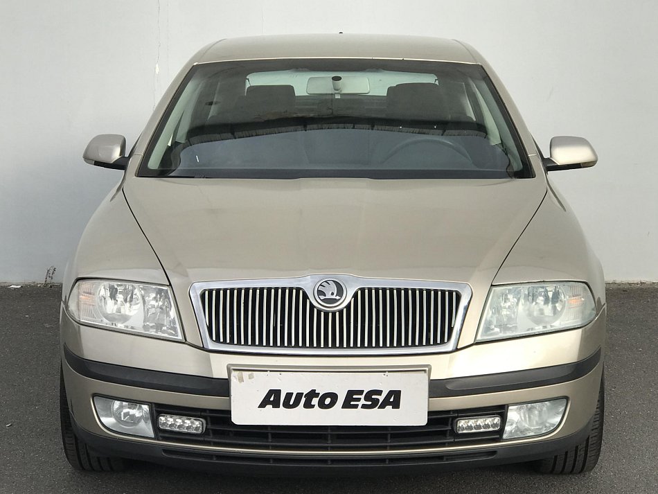 Škoda Octavia II 1.6i Ambiente