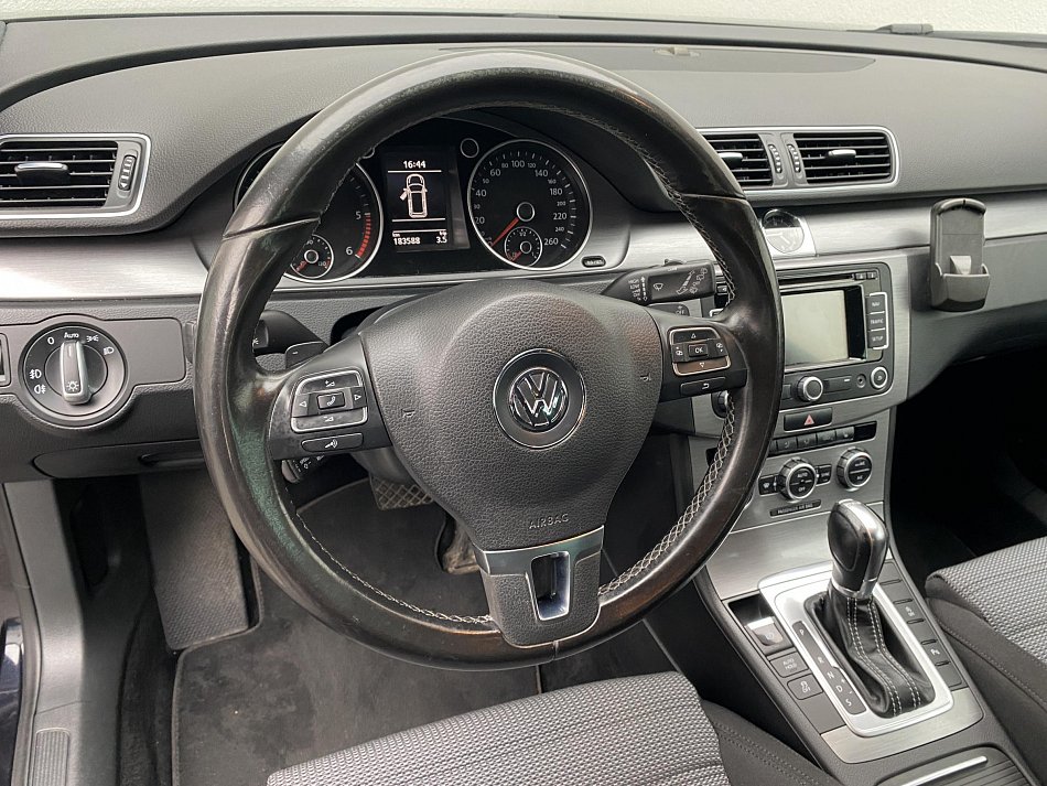 Volkswagen Passat 2.0 TDi Business