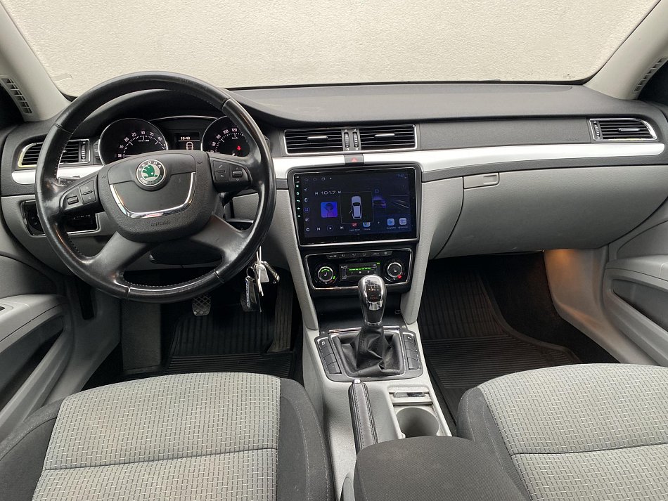 Škoda Superb II 2.0TDi Ambition 4x4