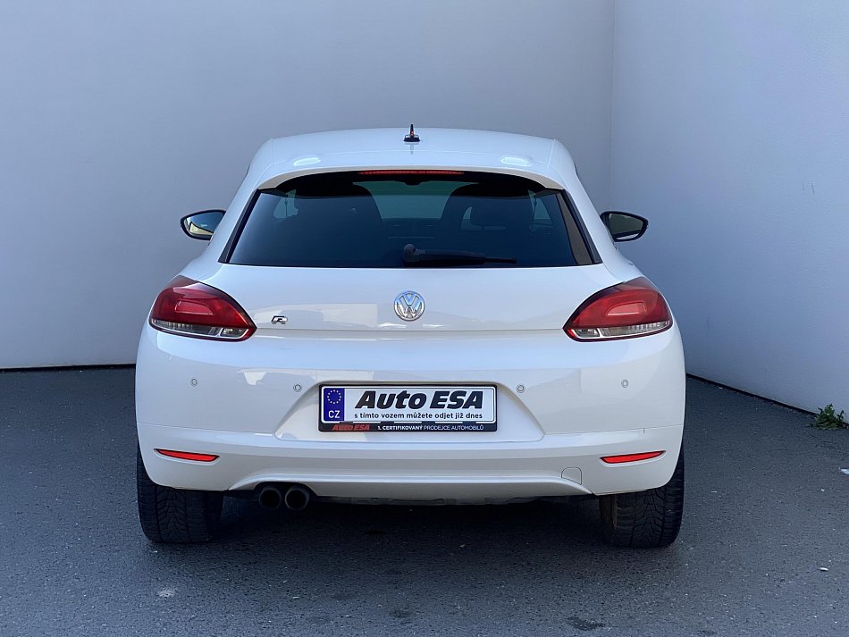 Volkswagen Scirocco 2.0 TSi R