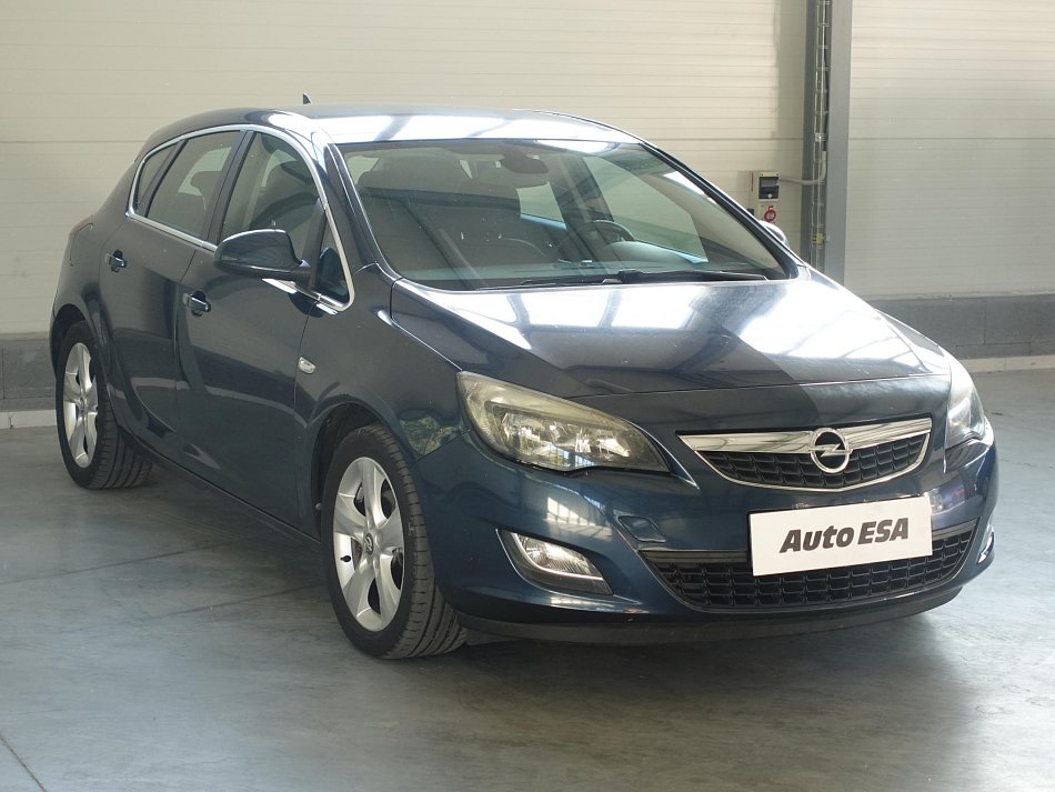 Opel Astra 1.6GTC 