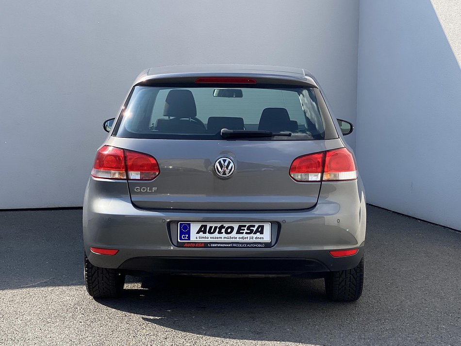 Volkswagen Golf 1.4 16V 