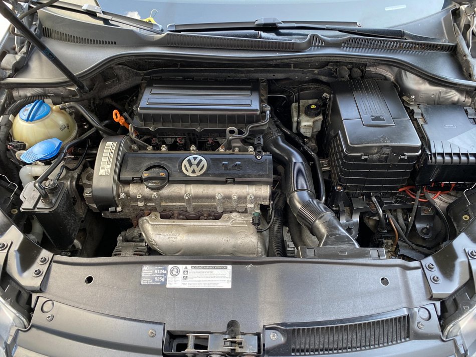 Volkswagen Golf 1.4 16V 