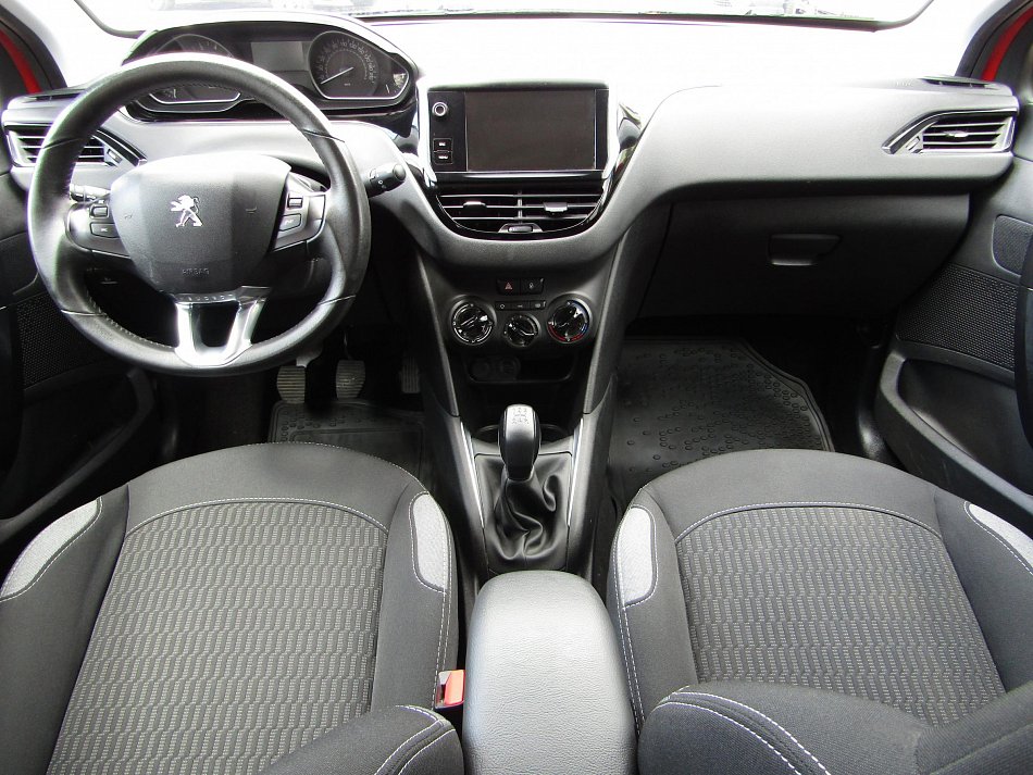 Peugeot 208 1.2VTi 