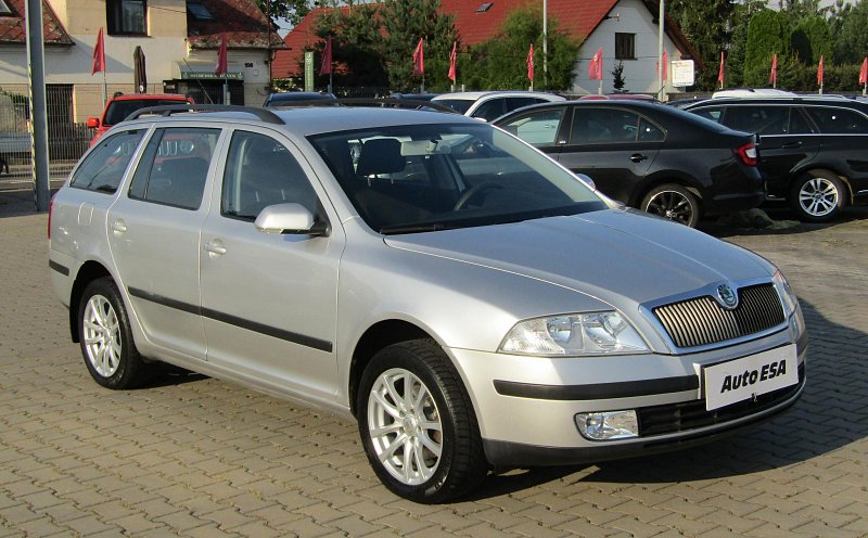 Škoda Octavia II 1.6 i Ambiente