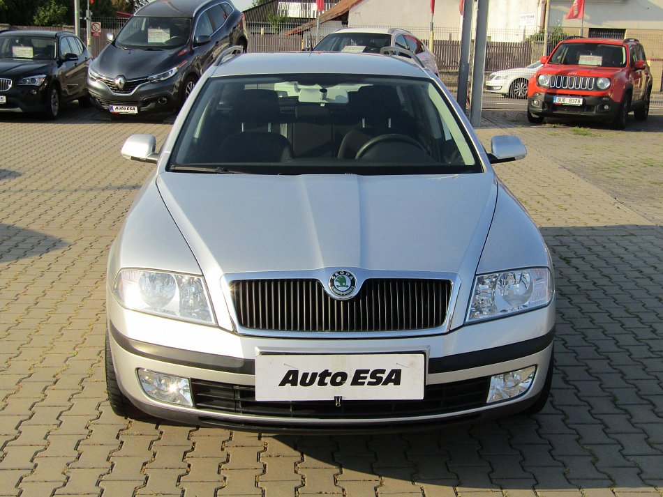 Škoda Octavia II 1.6 i Ambiente