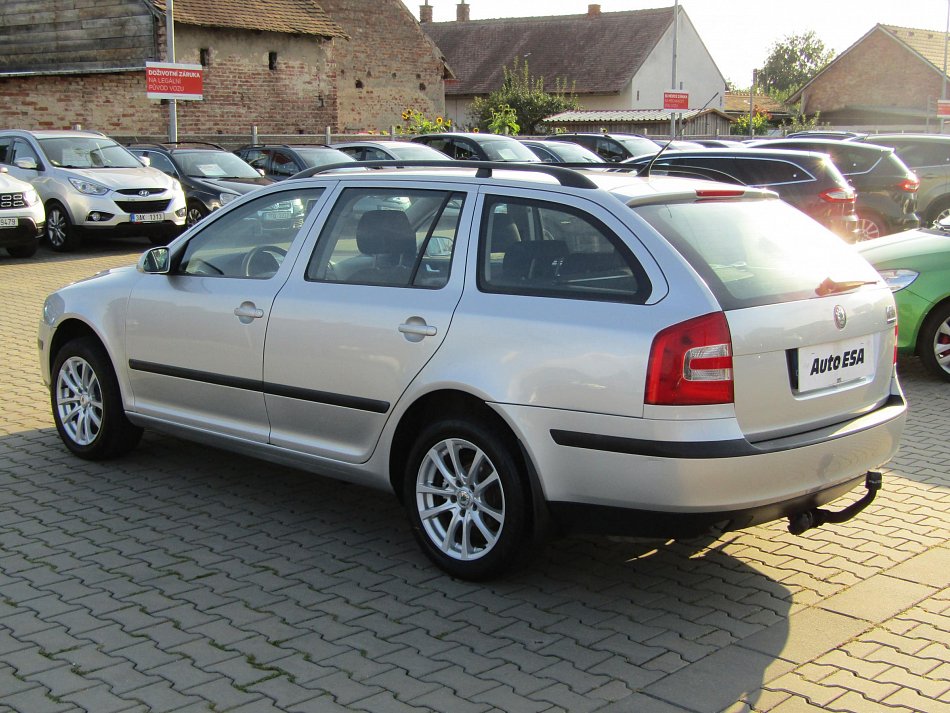 Škoda Octavia II 1.6 i Ambiente