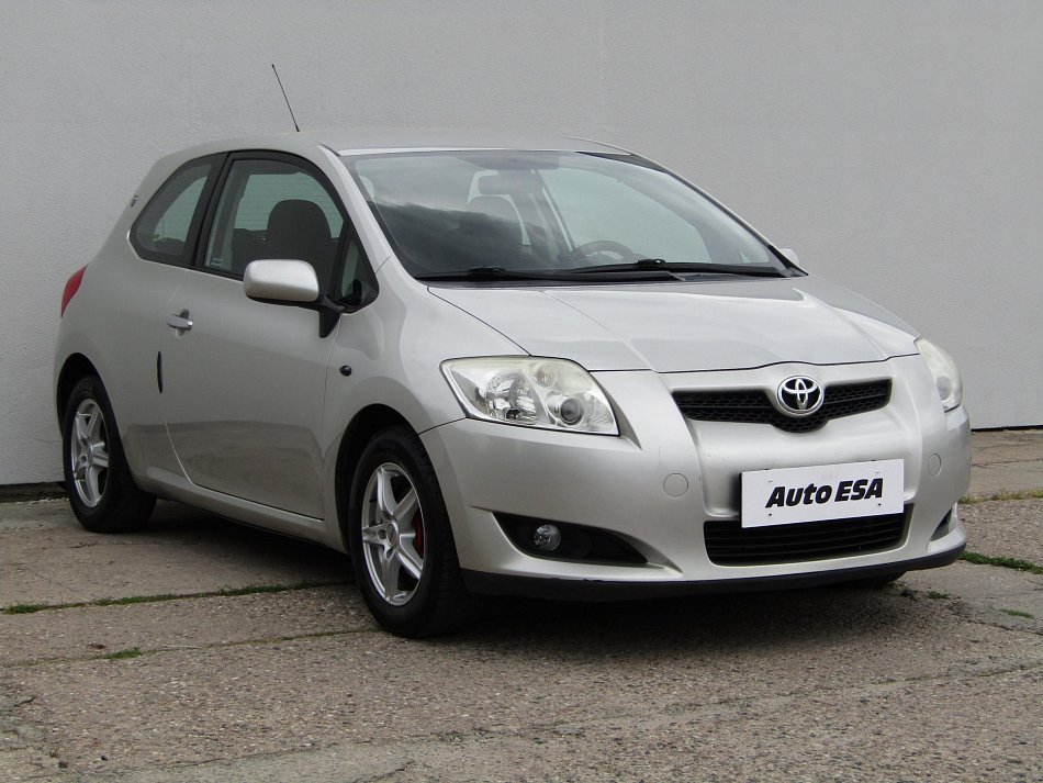 Toyota Auris 1.4VVT-i  LPG