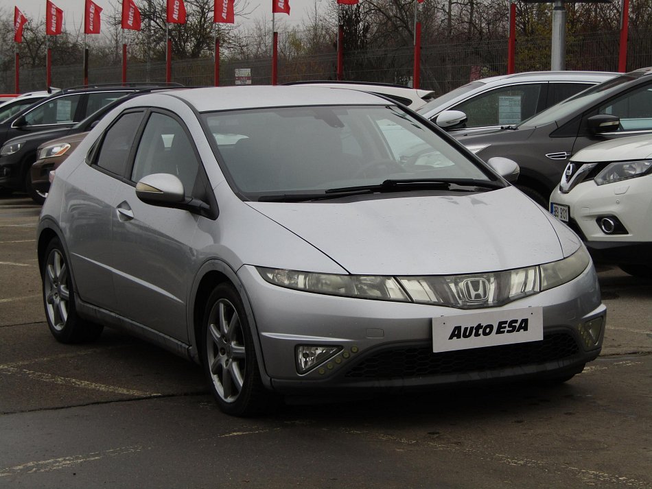 Honda Civic 1.8i 