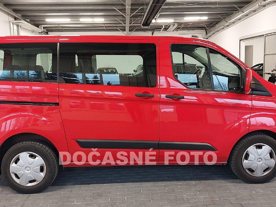 Ford Transit Custom 2.0TDCi Trend 9míst