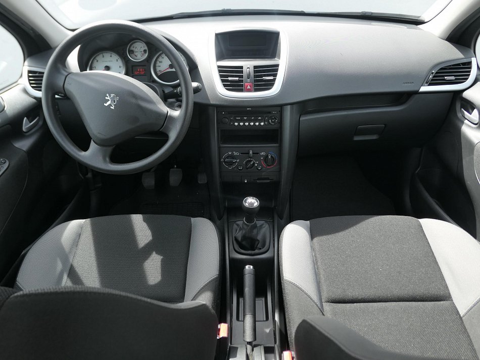 Peugeot 207 1.4i 