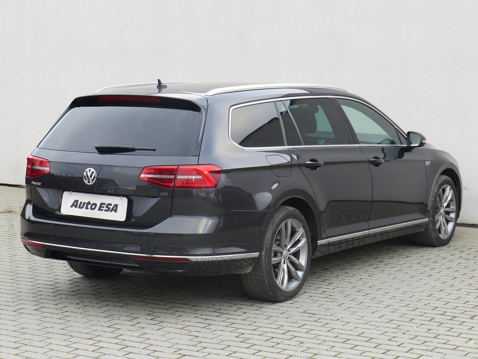 Volkswagen Passat 2.0 TDi Highline