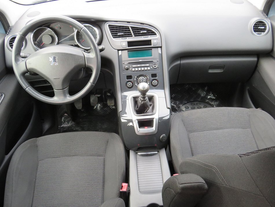 Peugeot 5008 1.6 HDi 