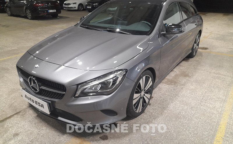 Mercedes-Benz CLA 1.6T 