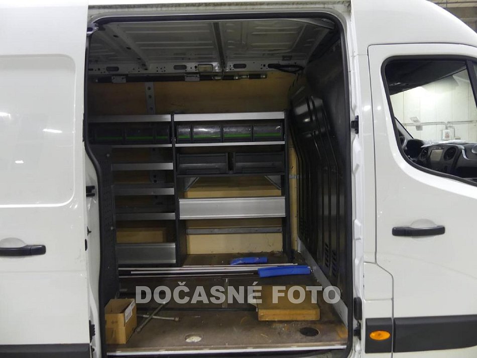 Renault Master 2.3dCi  L3H2