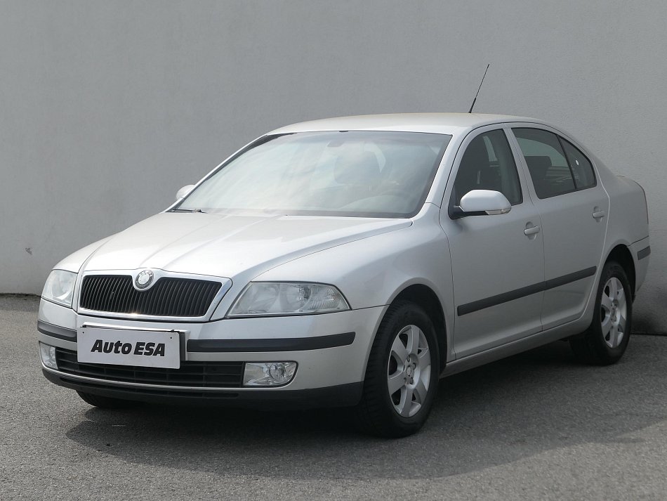 Škoda Octavia II 2.0 TDi Elegance