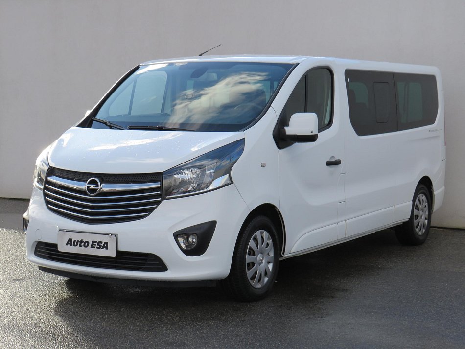 Opel Vivaro 1.6dCi Bussines L2 9míst