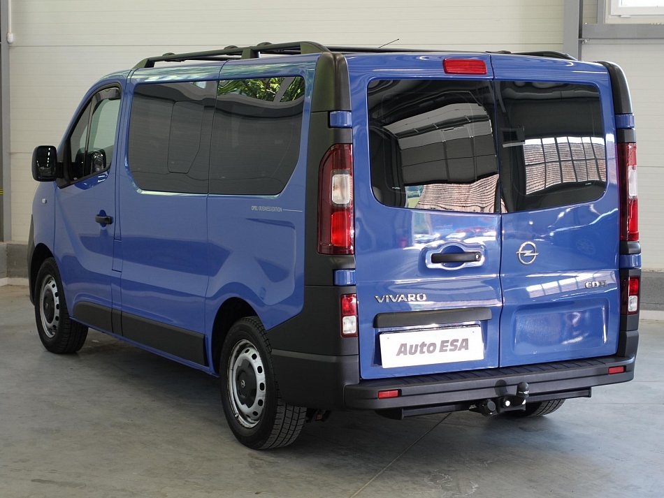 Opel Vivaro 1.6CDTi Bussines 9míst