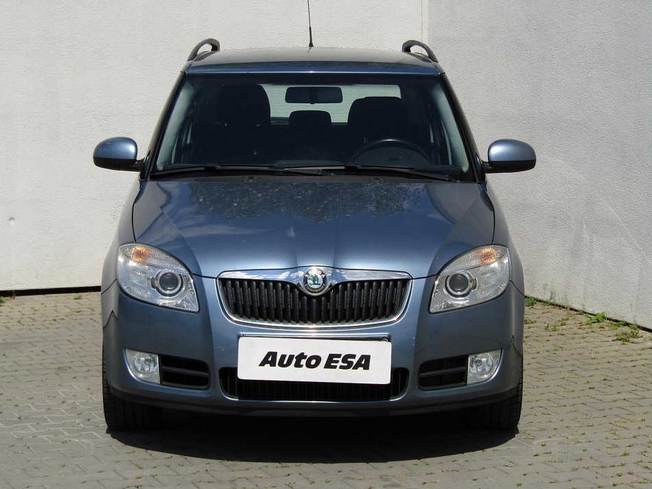 Škoda Fabia II 1.4i 16V Elegance