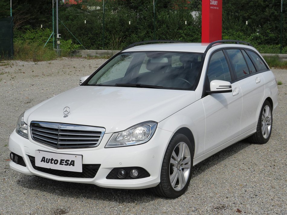 Mercedes-Benz Třída C 2.2CDi  C180