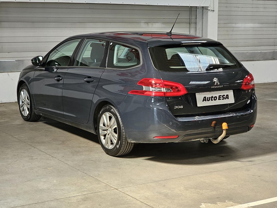 Peugeot 308 1.2 PT 