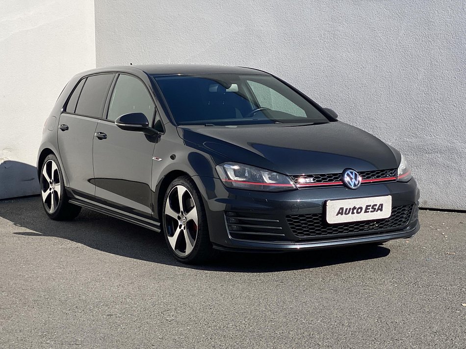 Volkswagen Golf 2.0 TSi GTi