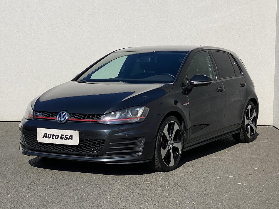 Volkswagen Golf 2.0 TSi GTi