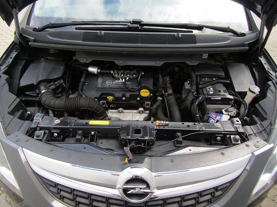 Opel Zafira 1.4T 