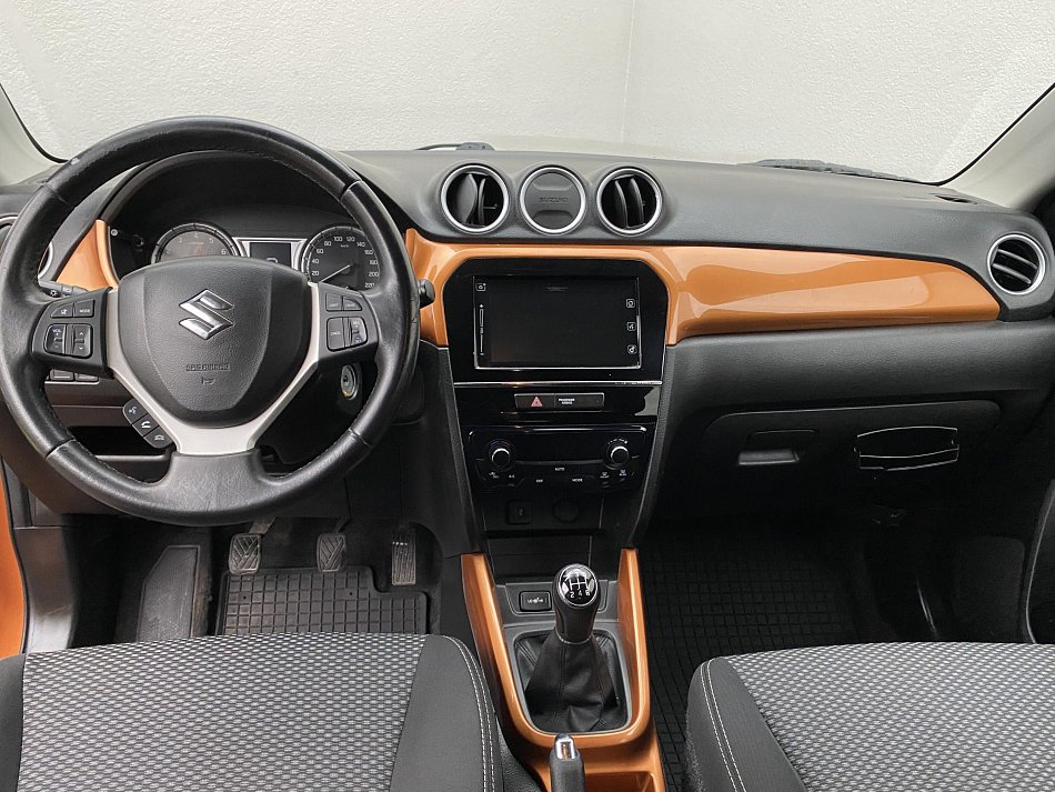 Suzuki Vitara 1.6 VVT Premium