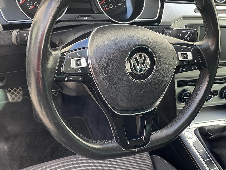 Volkswagen Passat 2.0 TDi Comfortline