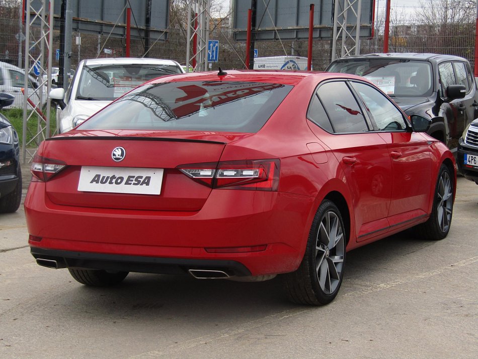 Škoda Superb III 2.0TSi SportLine 4x4