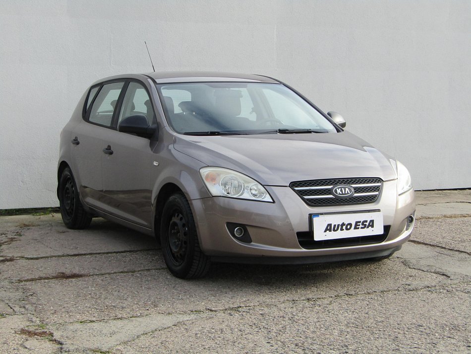 Kia Ceed 1.4i 