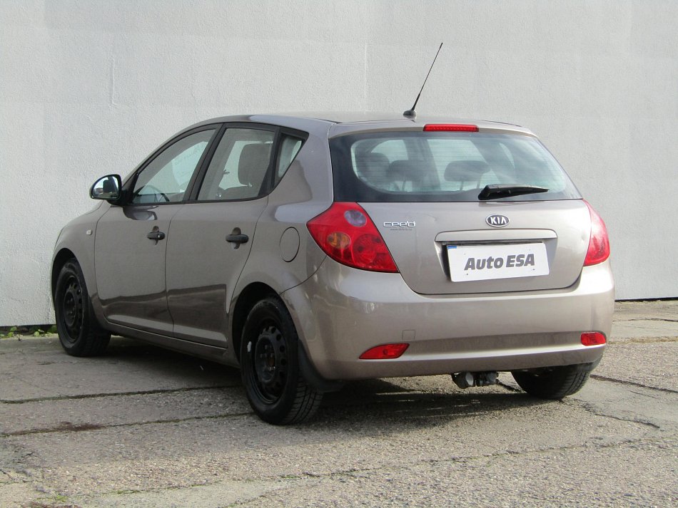 Kia Ceed 1.4i 