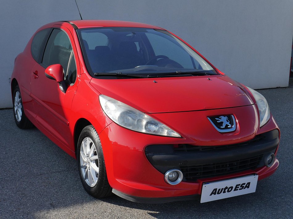 Peugeot 207 1.6 i 